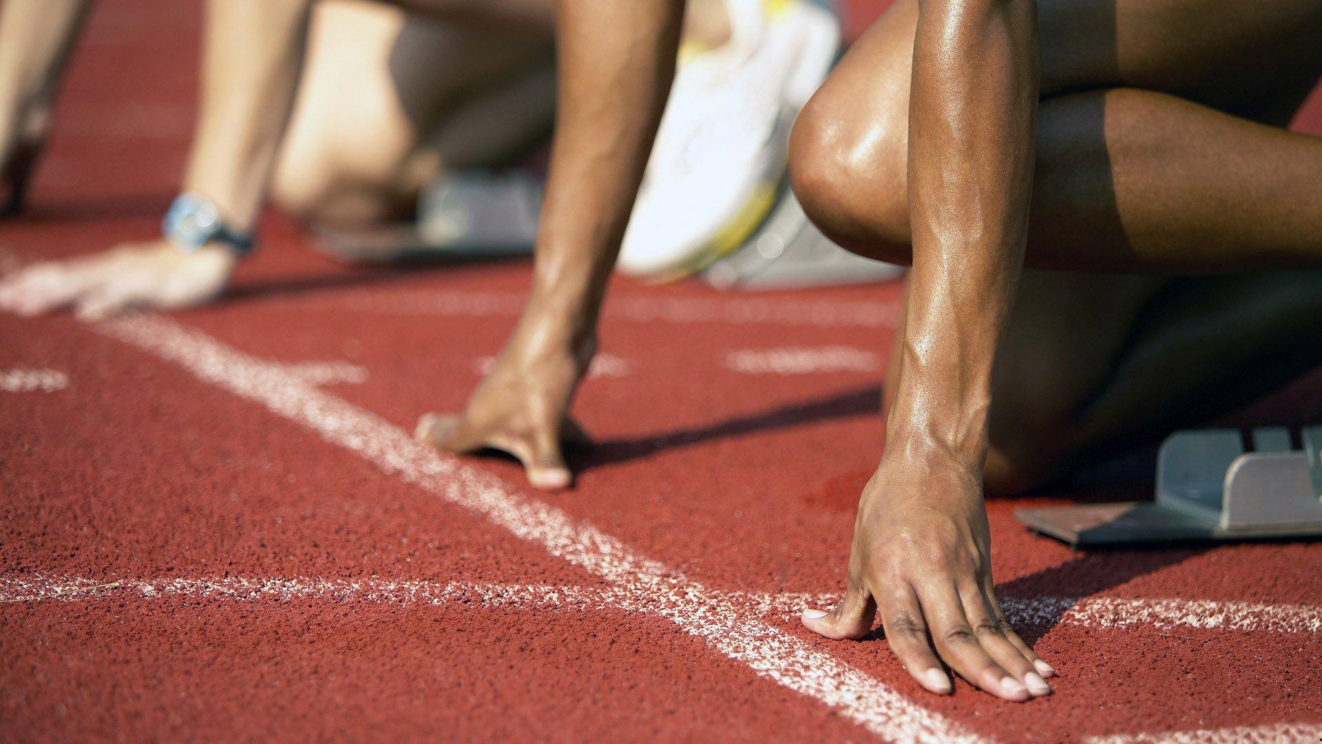 官方，利兹联完成今夏首笔重磅引援 1000万镑签下里尔左路飞翼古德蒙德森